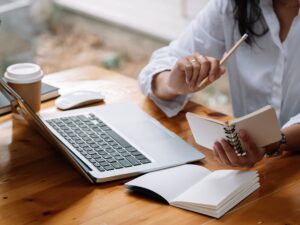 outsourcing mistakes, VA, Virtual Assistant, outsource, outsourcing